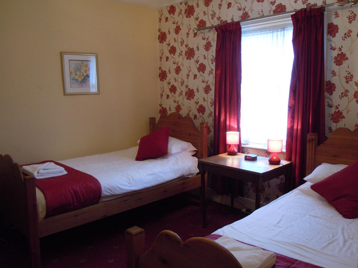 The New Inn Thornton Dale Room photo