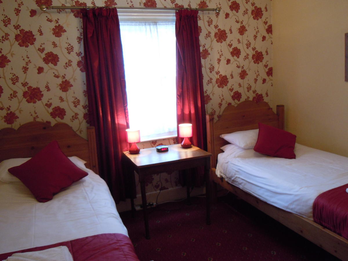 The New Inn Thornton Dale Room photo